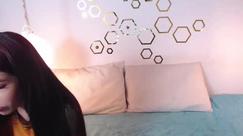 Snapshot of provincute chatting on 10.15.25 Adris Juan online show from 10.15.25