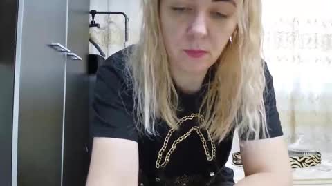 Pryncess sweety online show from 11.20.25