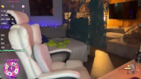 Queen of Pain online show from 10.03.25