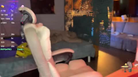 Queen of Pain online show from 10.30.25