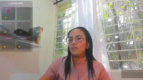 Snapshot of psique_naughty2 chatting on 01.17.25 psique_naughty2 online show from 01.17.25