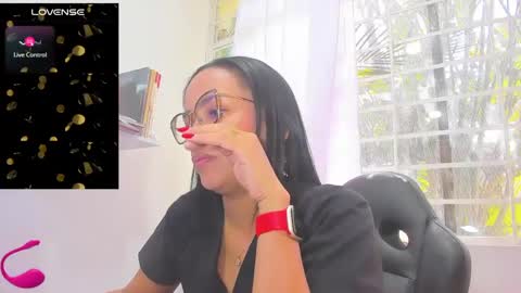 Snapshot of psique_naughty2 chatting on 01.24.25 psique_naughty2 online show from 01.24.25