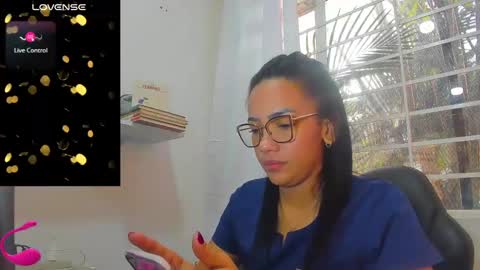 Snapshot of psique_naughty2 chatting on 02.07.25 psique_naughty2 online show from 02.07.25