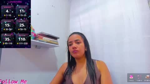 Snapshot of psique_naughty2 chatting on 10.08.25 psique_naughty2 online show from 10.08.25