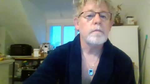 Snapshot of ptitrouquin chatting on 01.15.26 ptitrouquin online show from 01.15.26
