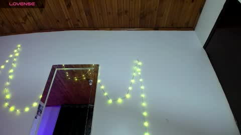 Snapshot of pucaa_ chatting on 12.02.25 Emma Rico model indep online show from 12.02.25