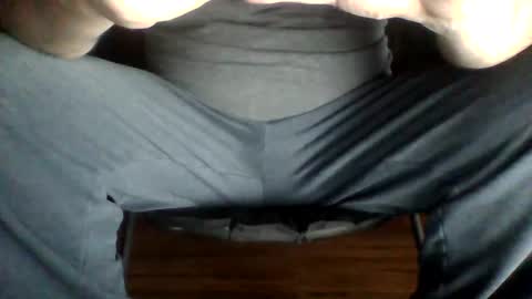 Snapshot of puertoricang chatting on 10.13.25 puertoricang online show from 10.13.25