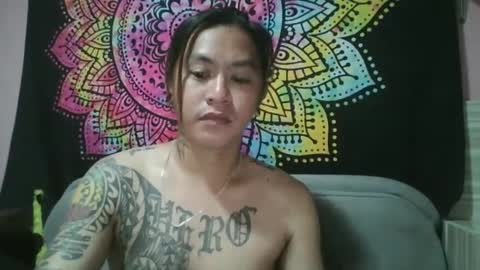 Snapshot of puff_master420 chatting on 03.12.25 puff_master420 online show from 03.12.25