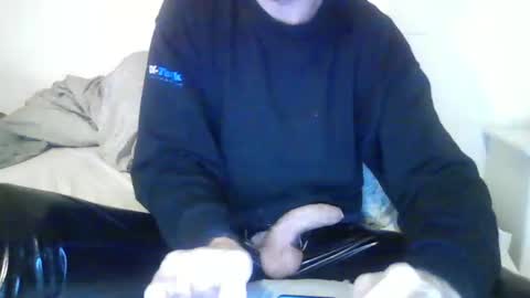 Snapshot of pumpindk chatting on 02.02.25 Pumpin online show from 02.02.25