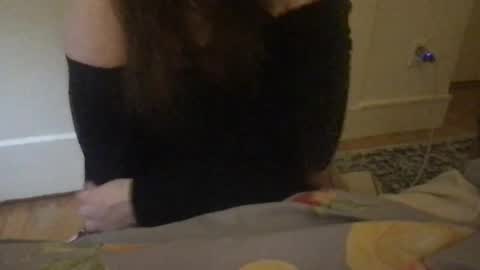 shy chub online show from 10.21.25