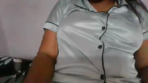 Snapshot of puneripiya chatting on 12.29.24 sania 141414 online show from 12.29.24