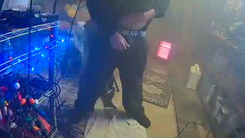 Snapshot of punkrunr083 chatting on 02.20.25 punkrunr083 online show from 02.20.25