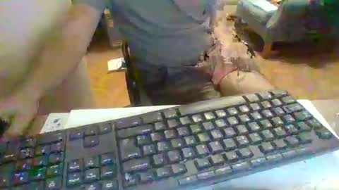 Snapshot of pup_y chatting on 09.15.25 pup_y online show from 09.15.25