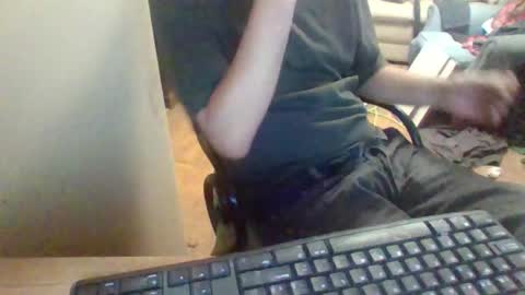 Snapshot of pup_y chatting on 09.29.25 pup_y online show from 09.29.25