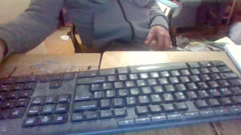 Snapshot of pup_y chatting on 10.13.25 pup_y online show from 10.13.25
