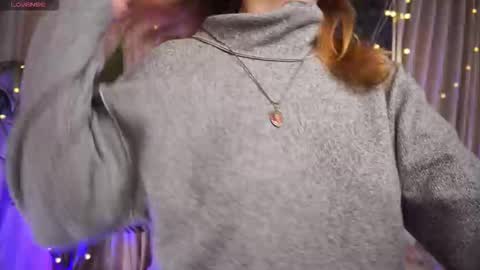 constant schedule Wednesday  Friday  Saturday  Sunday  The Rosemarie online show from 09.28.25