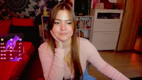 Snapshot of purehanna chatting on 12.19.25 Miss Hanna online show from 12.19.25