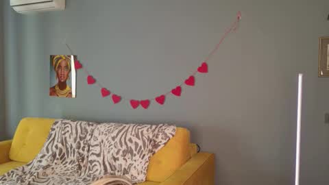 Bella online show from 03.12.26