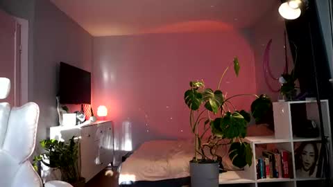 Sasha  wait you here 6 of November. will celebrate my B- day online show from 07.13.26