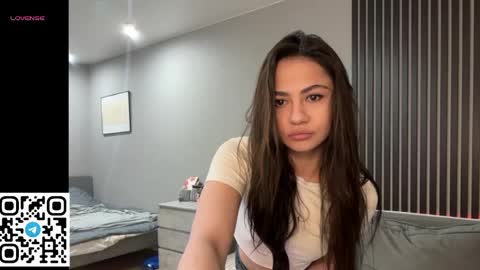 Snapshot of purrpaw chatting on 05.12.26 Zendaya online show from 05.12.26