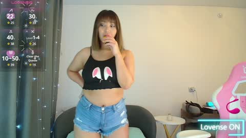 Snapshot of purrrfectmiko chatting on 02.04.25 Miko online show from 02.04.25