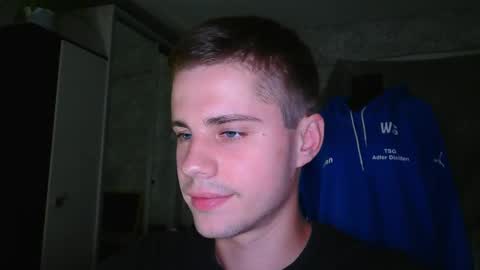 Snapshot of pusaprada chatting on 09.09.25 pusaprada online show from 09.09.25