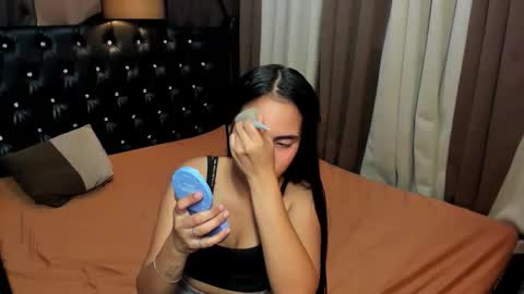 Anna online show from 03.05.26