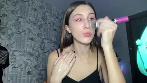 Snapshot of pussygir007 chatting on 01.27.25 pussygirl007 online show from 01.27.25