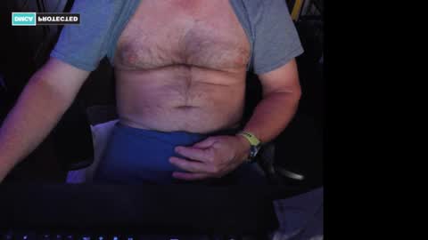 Have fun be nice. Dont record please online show from 12.20.25