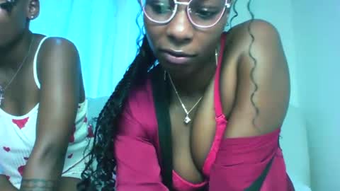 Snapshot of pussylash chatting on 12.15.25 kate and noels online show from 12.15.25