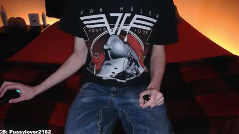 pussylover2182 online show from 12.18.25