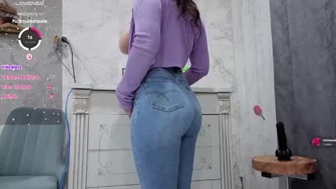 Snapshot of pussysweet9 chatting on 05.18.26 Love online show from 05.18.26