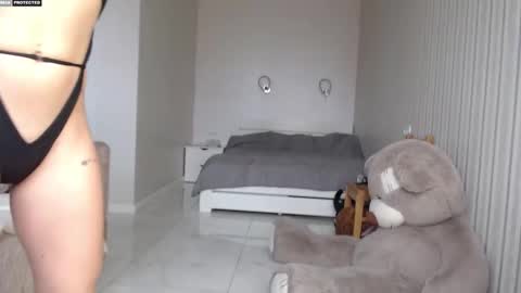 Snapshot of pvtmanvvs chatting on 12.20.25 Eros online show from 12.20.25