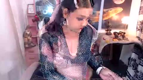 Queen Agatha online show from 01.16.26