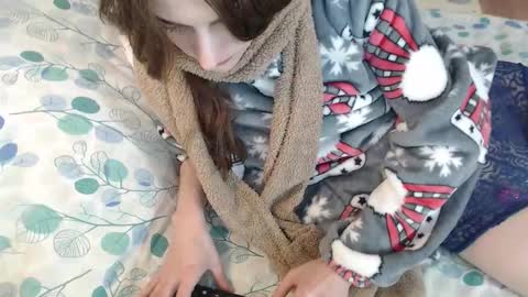 Snapshot of q_t_pie chatting on 10.01.25 Lita  rat online show from 10.01.25