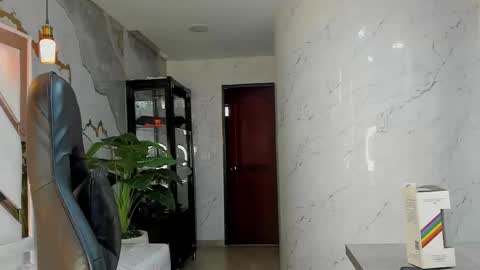 Qetsyah online show from 02.06.26