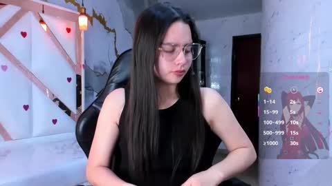 Qetsyah online show from 03.04.26