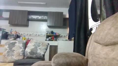 queen014 online show from 11.24.25