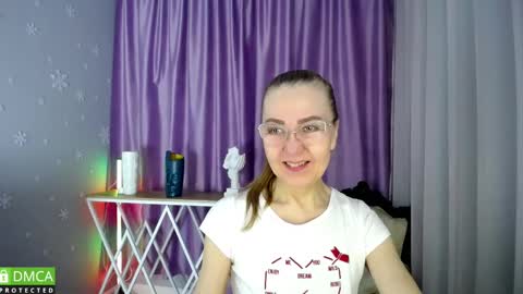 Snapshot of queen_a_n_i chatting on 02.10.25 A N I Ill be here on December 1st online show from 02.10.25