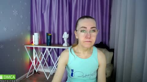 Snapshot of queen_a_n_i chatting on 02.14.25 A N I Ill be here on December 1st online show from 02.14.25