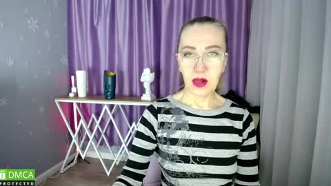 Snapshot of queen_a_n_i chatting on 03.05.25 A N I Ill be here on December 1st online show from 03.05.25