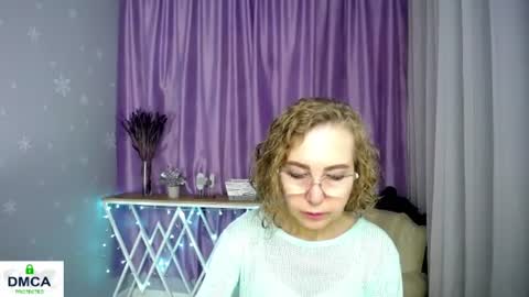 Snapshot of queen_a_n_i chatting on 07.05.26 A N I Ill be here on December 1st online show from 07.05.26