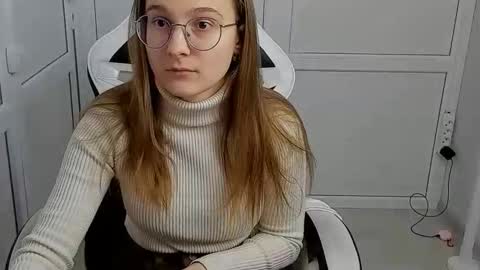 Amelie online show from 04.10.26