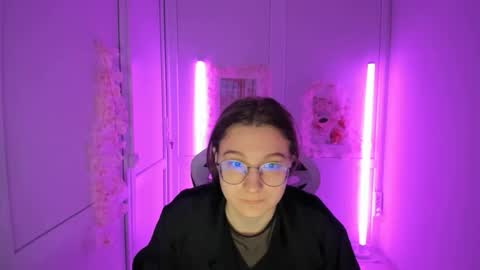 Amelie online show from 05.19.26