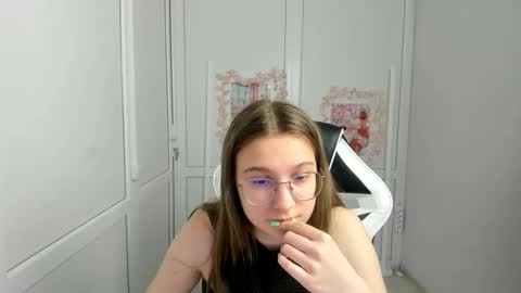 Amelie online show from 06.06.26
