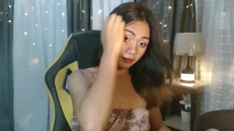 queen anamae online show from 10.31.25