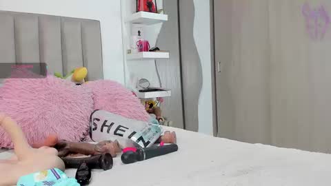  QUEEN ANTONELLA  online show from 09.13.25