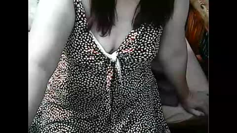 Snapshot of queen_ava05 chatting on 09.25.25 queen_ava05 online show from 09.25.25