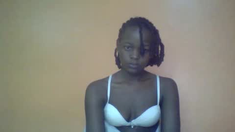 queen_banice online show from 03.01.26