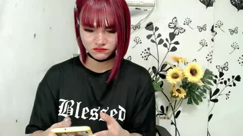 Snapshot of queen_elicktra chatting on 12.21.24 JOY online show from 12.21.24